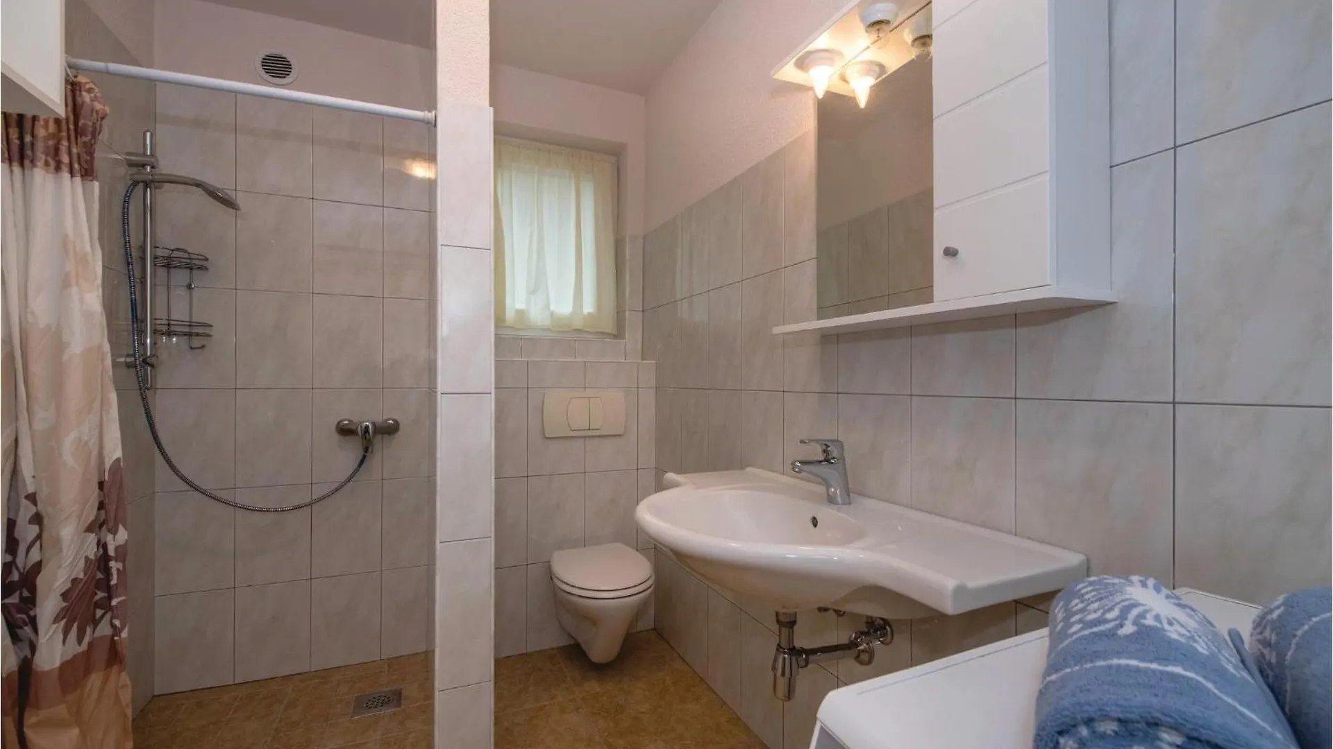 Holiday home Gorgeous Home In Medulin With Kitchen