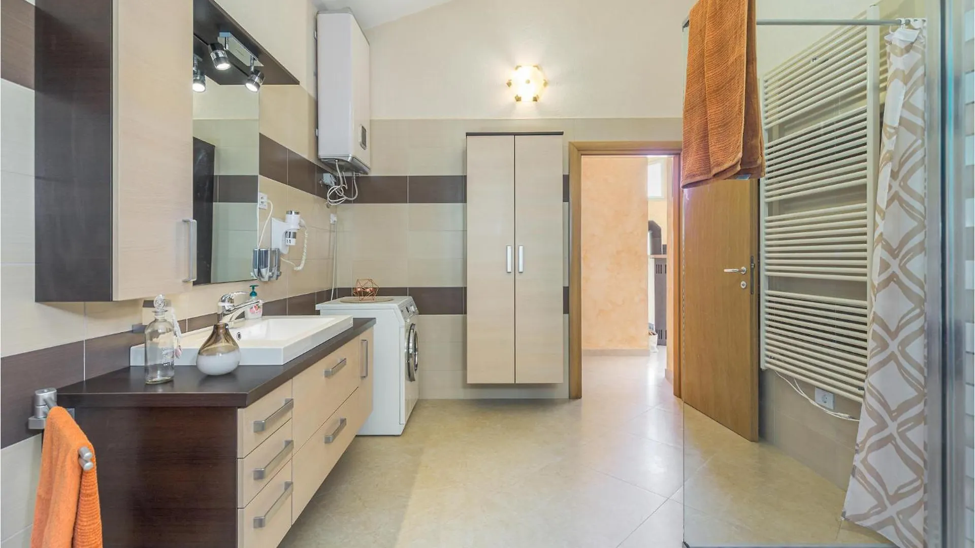Gorgeous Home In Medulin With Kitchen 0*,