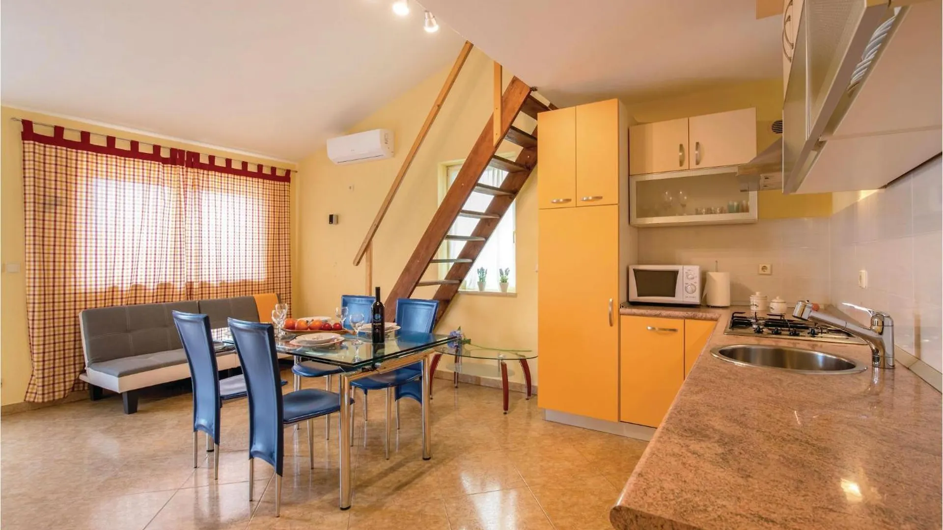 Holiday home Gorgeous Home In Medulin With Kitchen Croatia