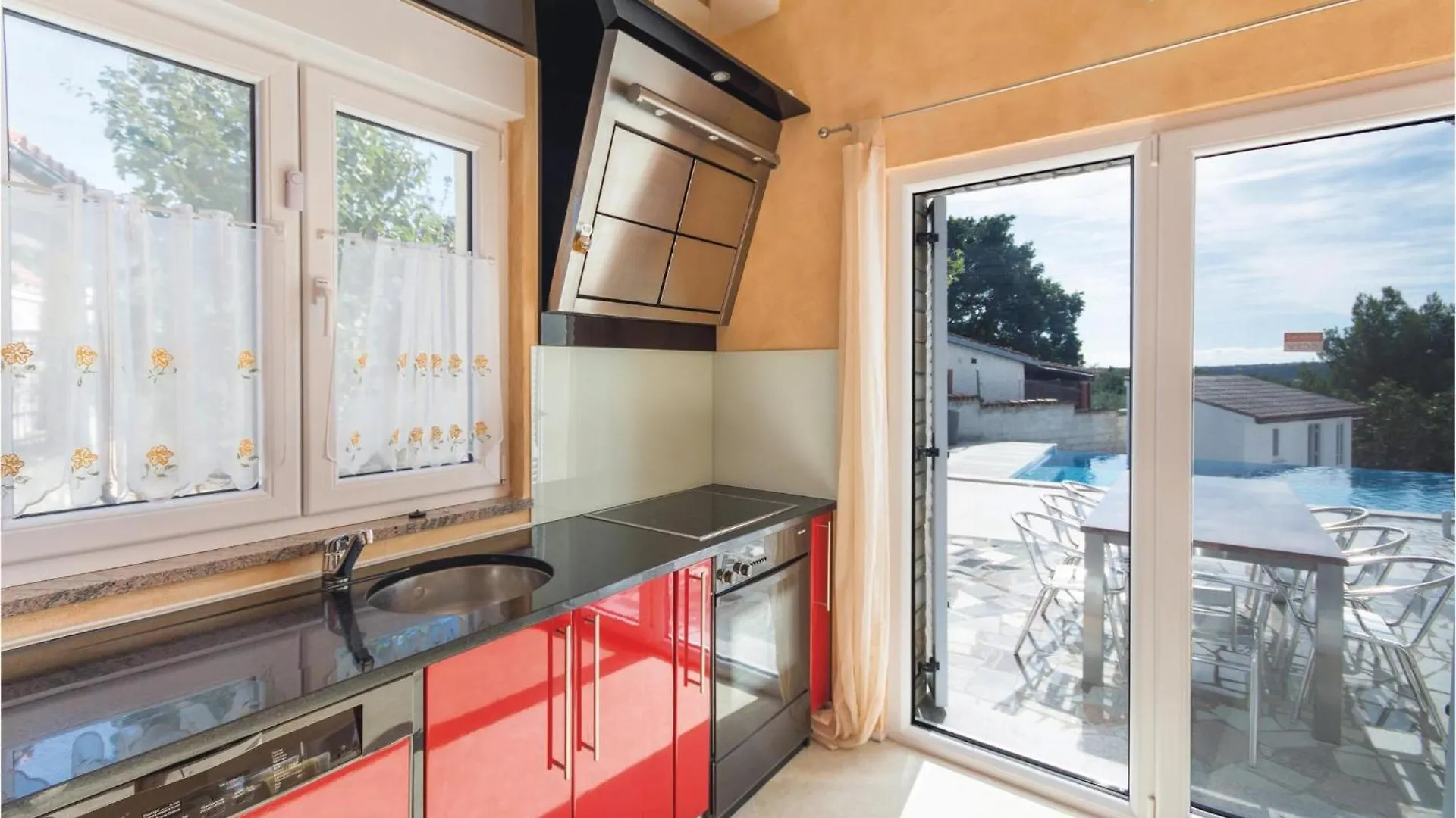 Holiday home Gorgeous Home In Medulin With Kitchen