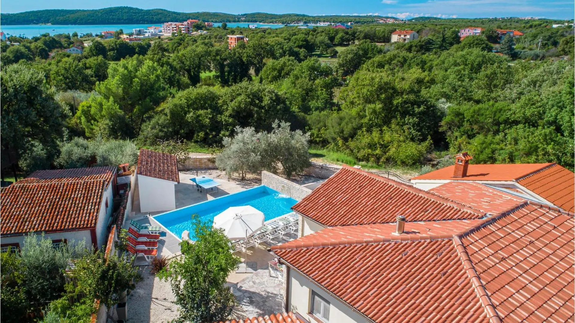 Gorgeous Home In Medulin With Kitchen 0*,  Croatia
